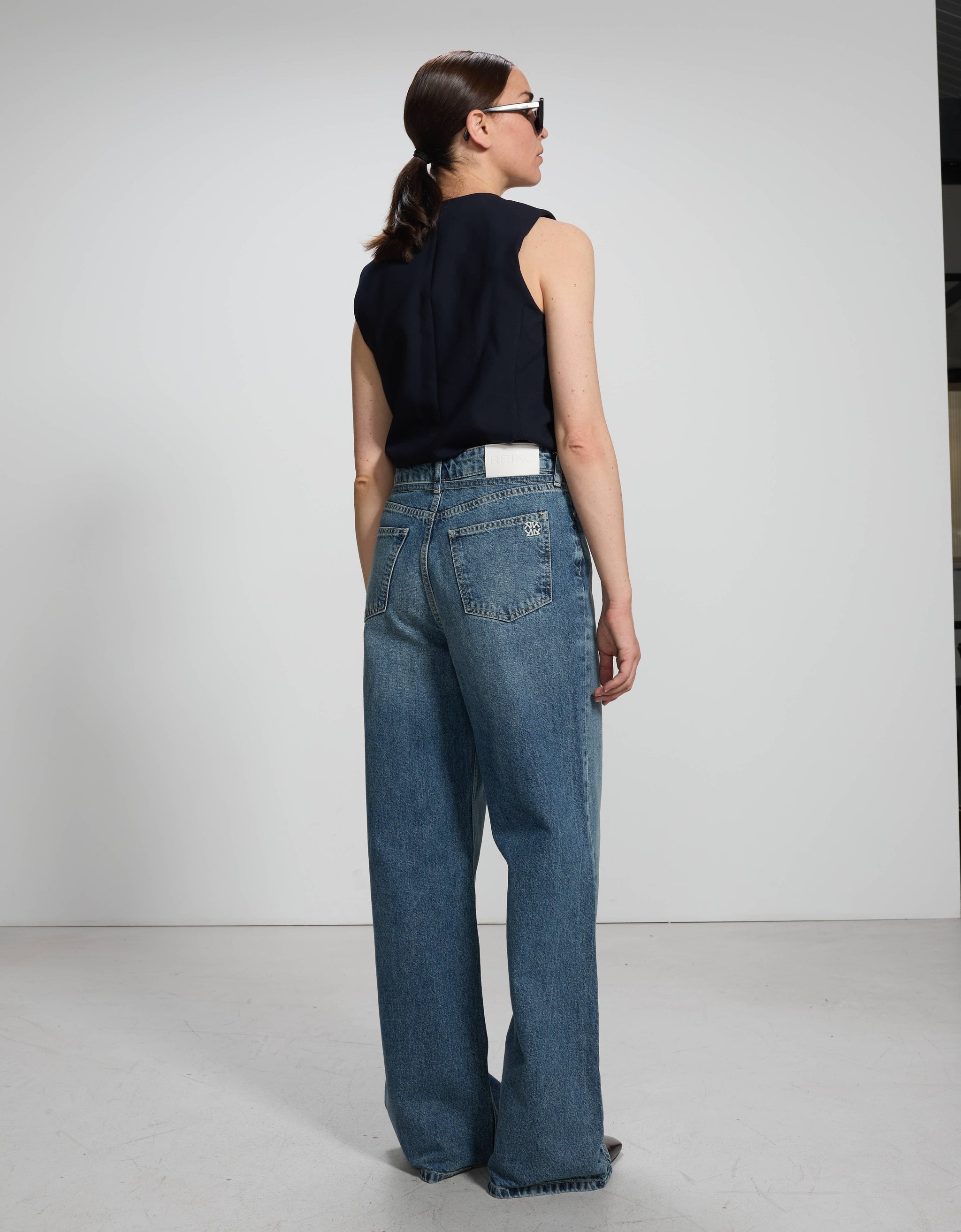 Gianni Medium Blue - back view - ReikoParis