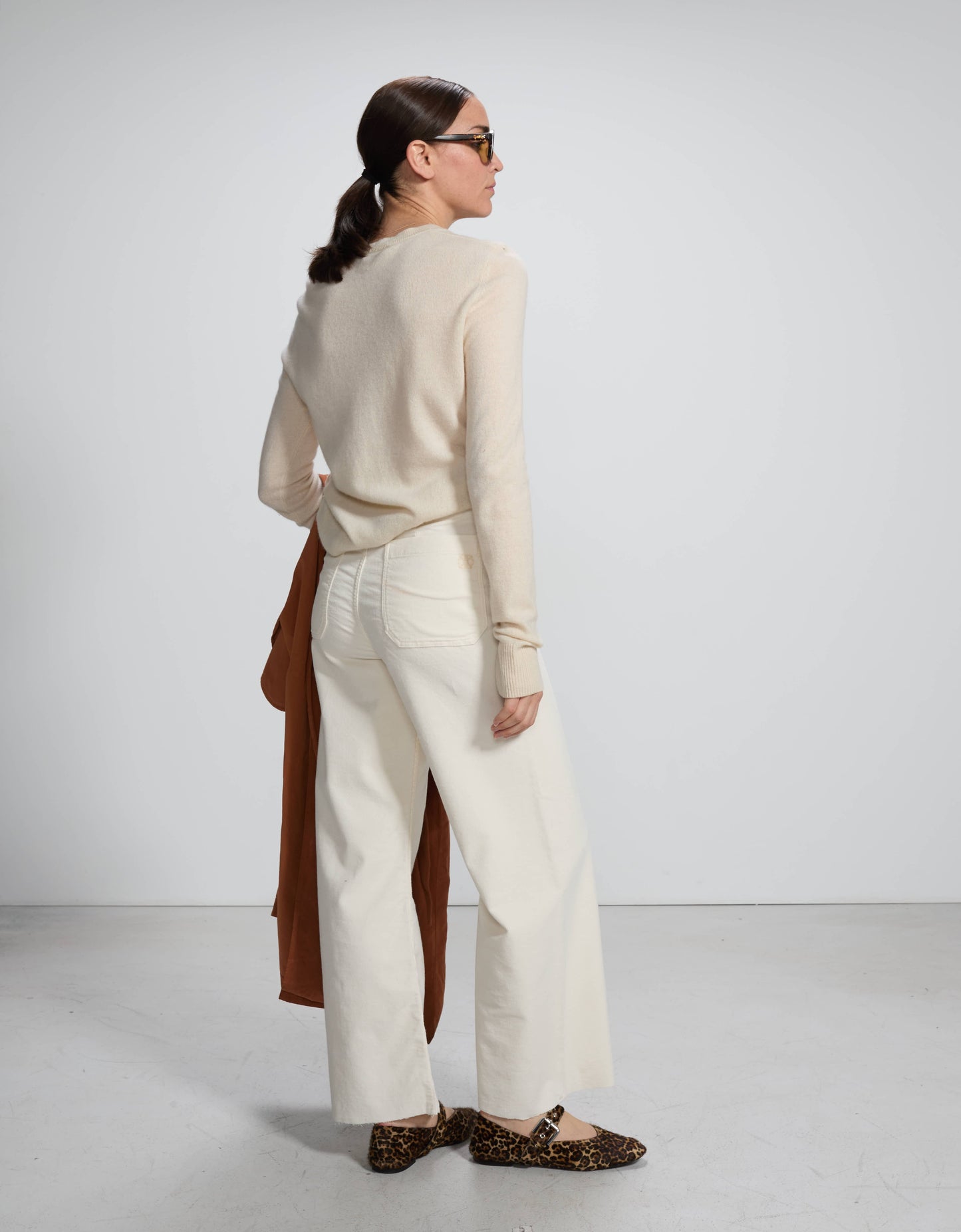 Gigi Velvet Ecru - back view - ReikoParis