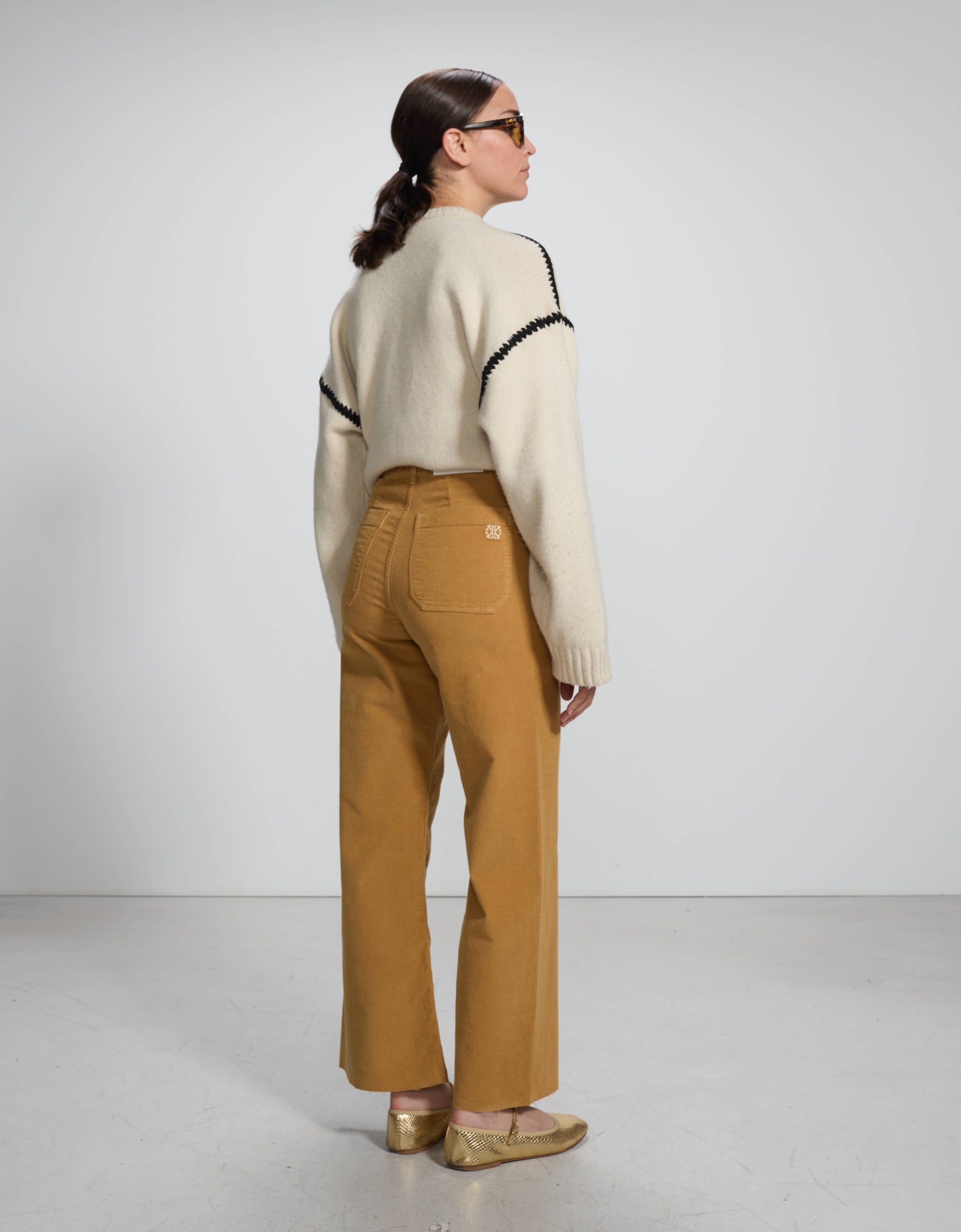 Gigi Velvet Tapenade - back view - ReikoParis
