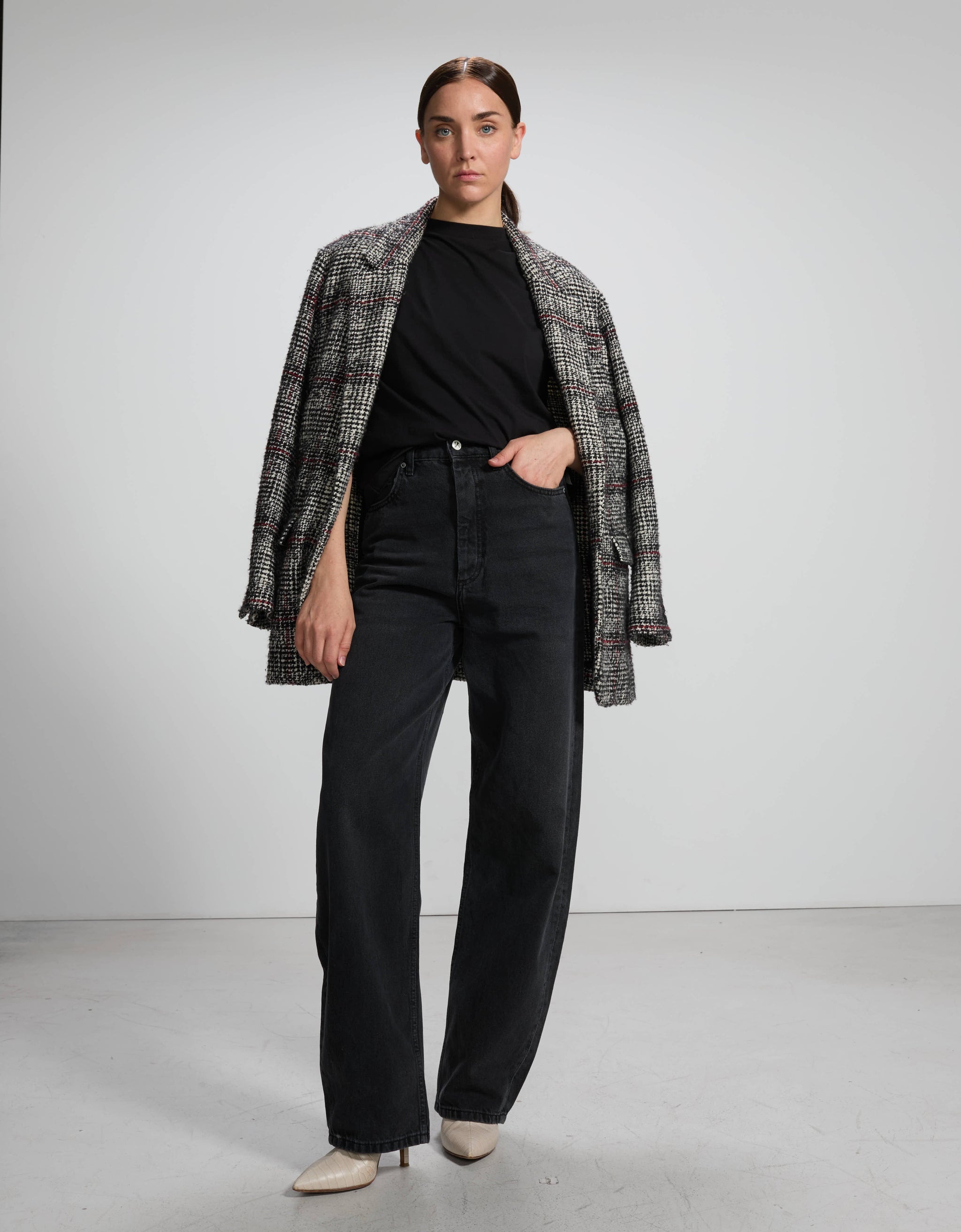 Harlow Black - Barrel Fit by ReikoParis