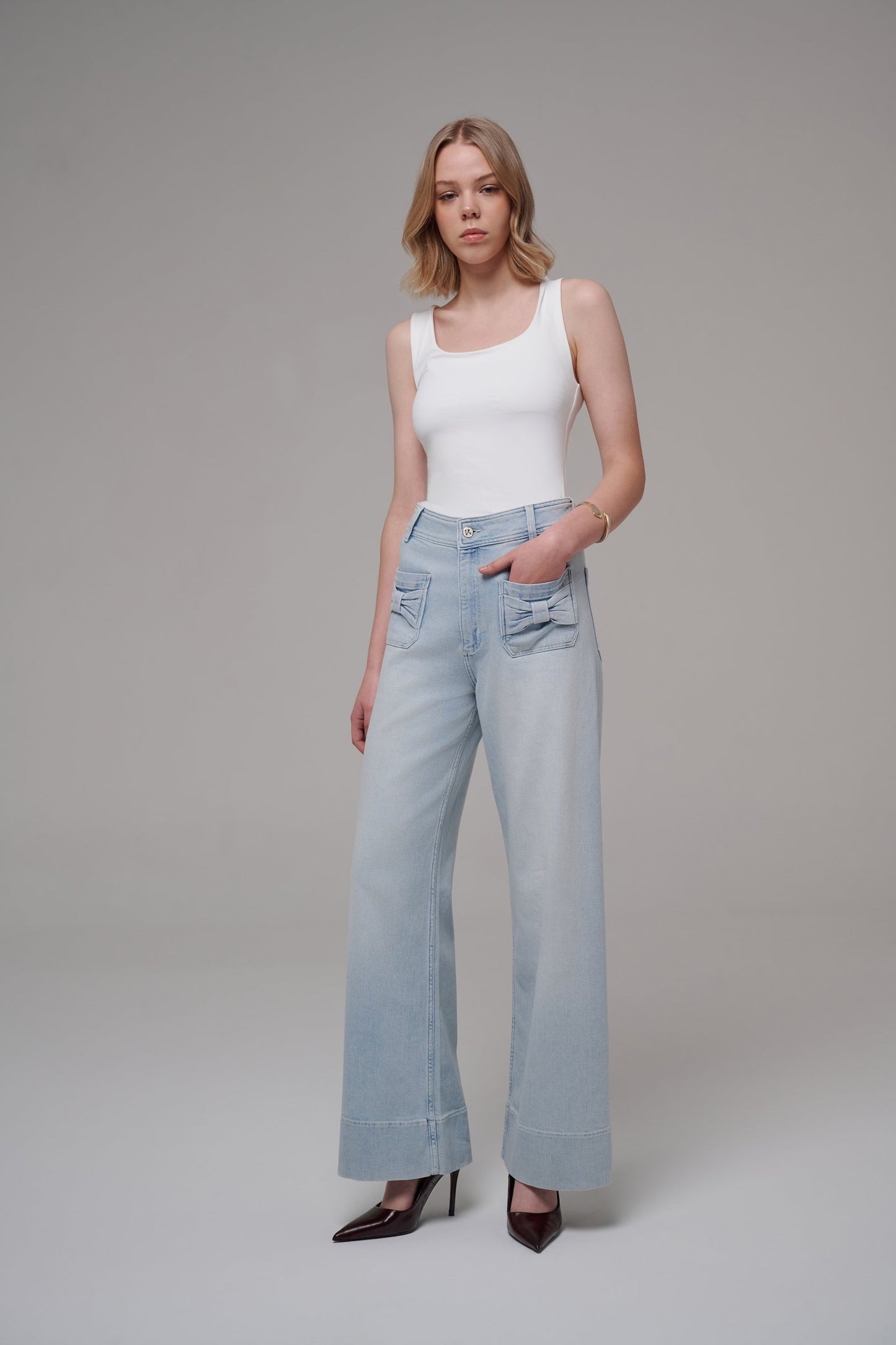 Lily Bow Light Blue