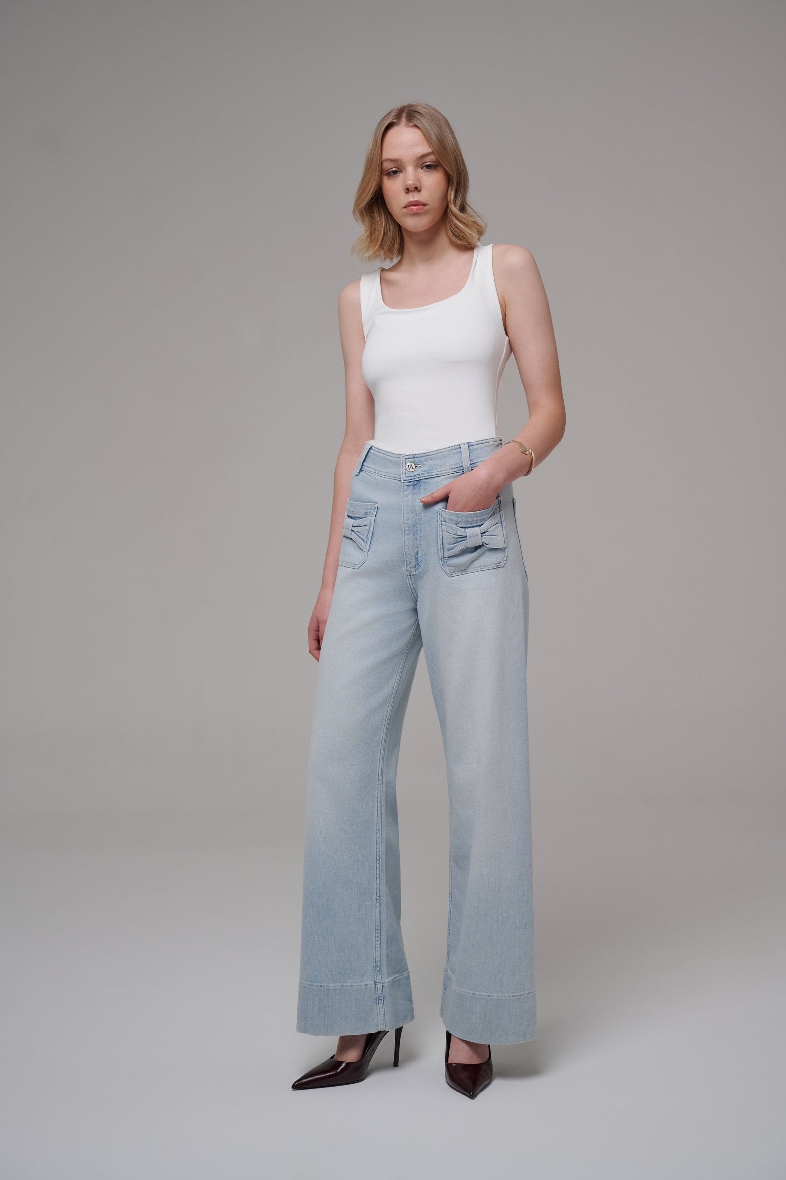 Lily Bow Light Blue