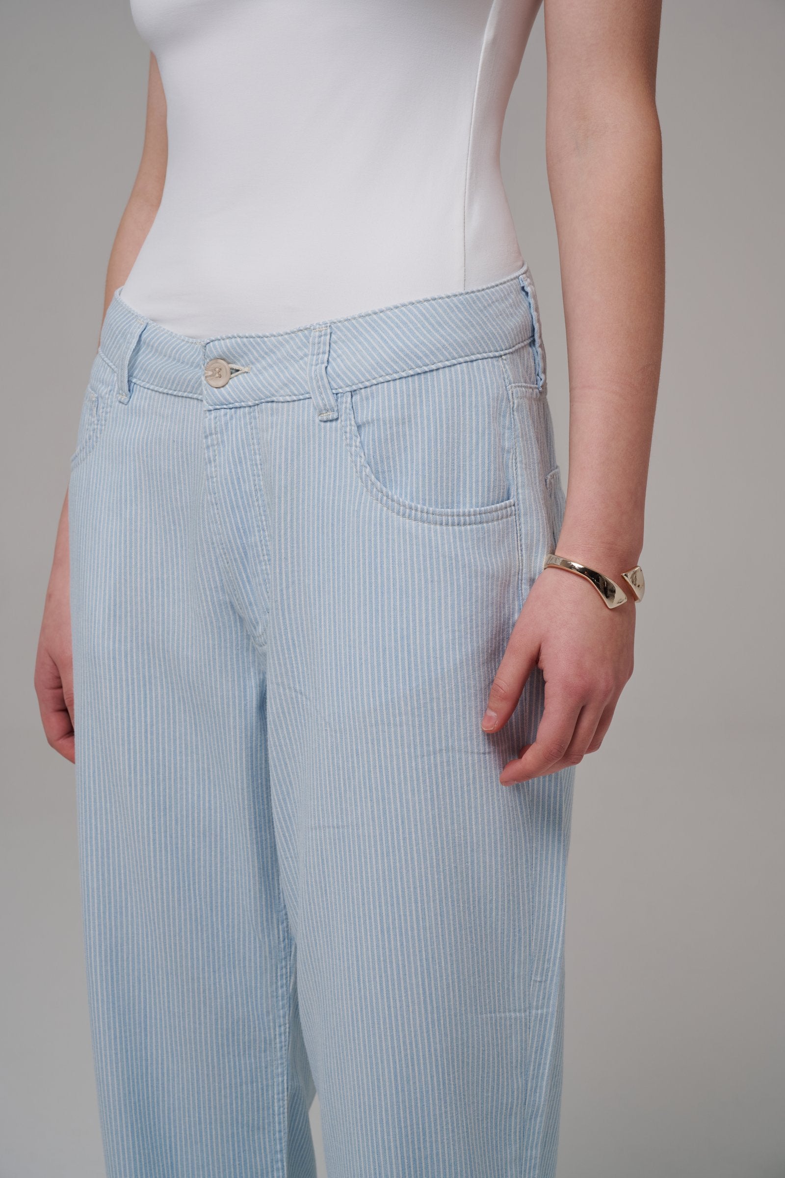 Paris Stripe Bleach