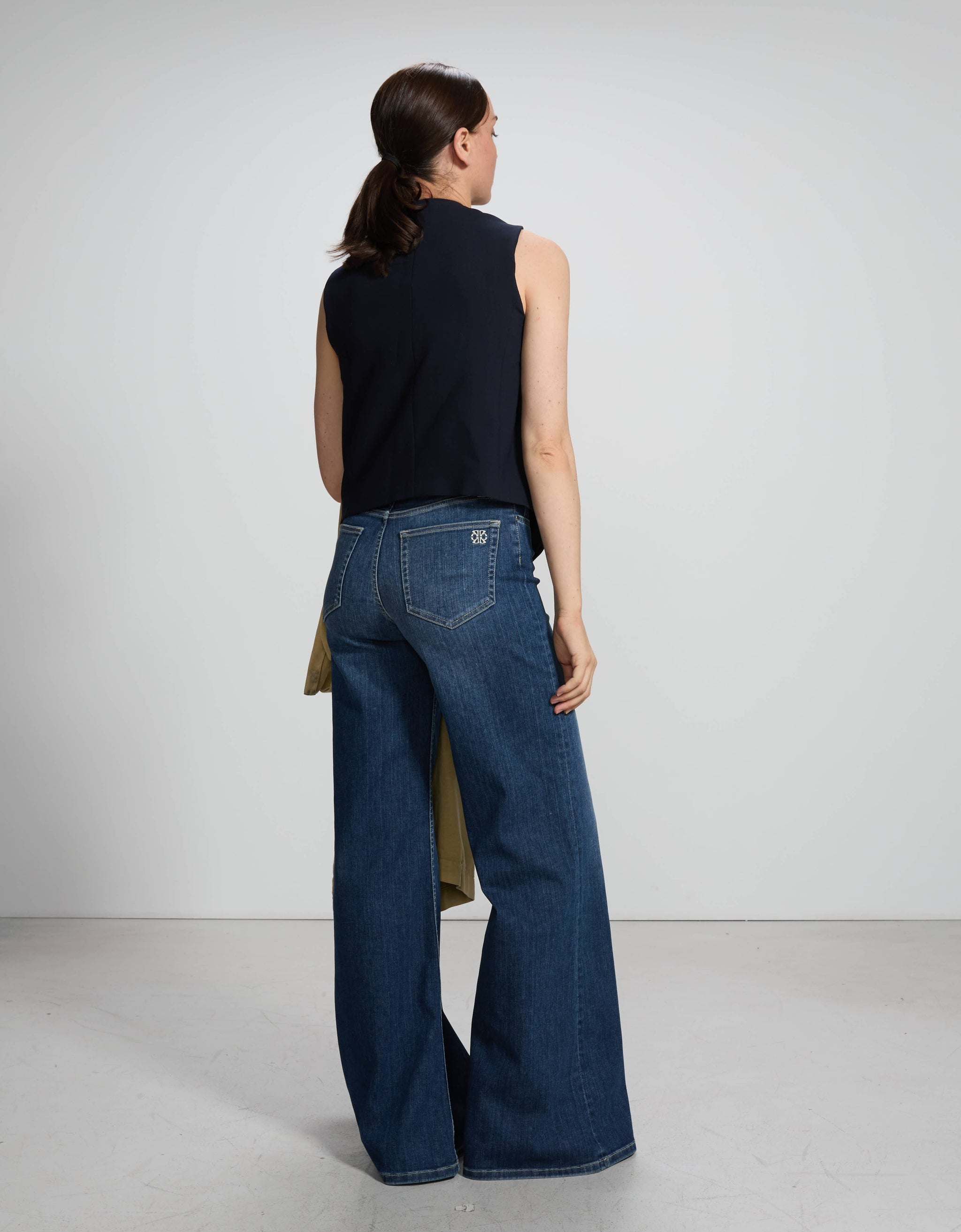 Patxi Medium Blue - back view - ReikoParis