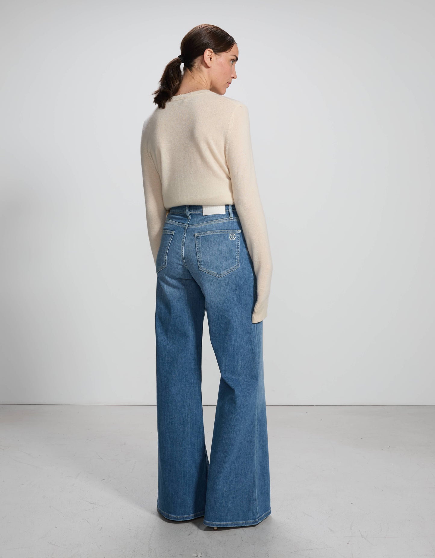 Patxi Light Blue - back view - ReikoParis