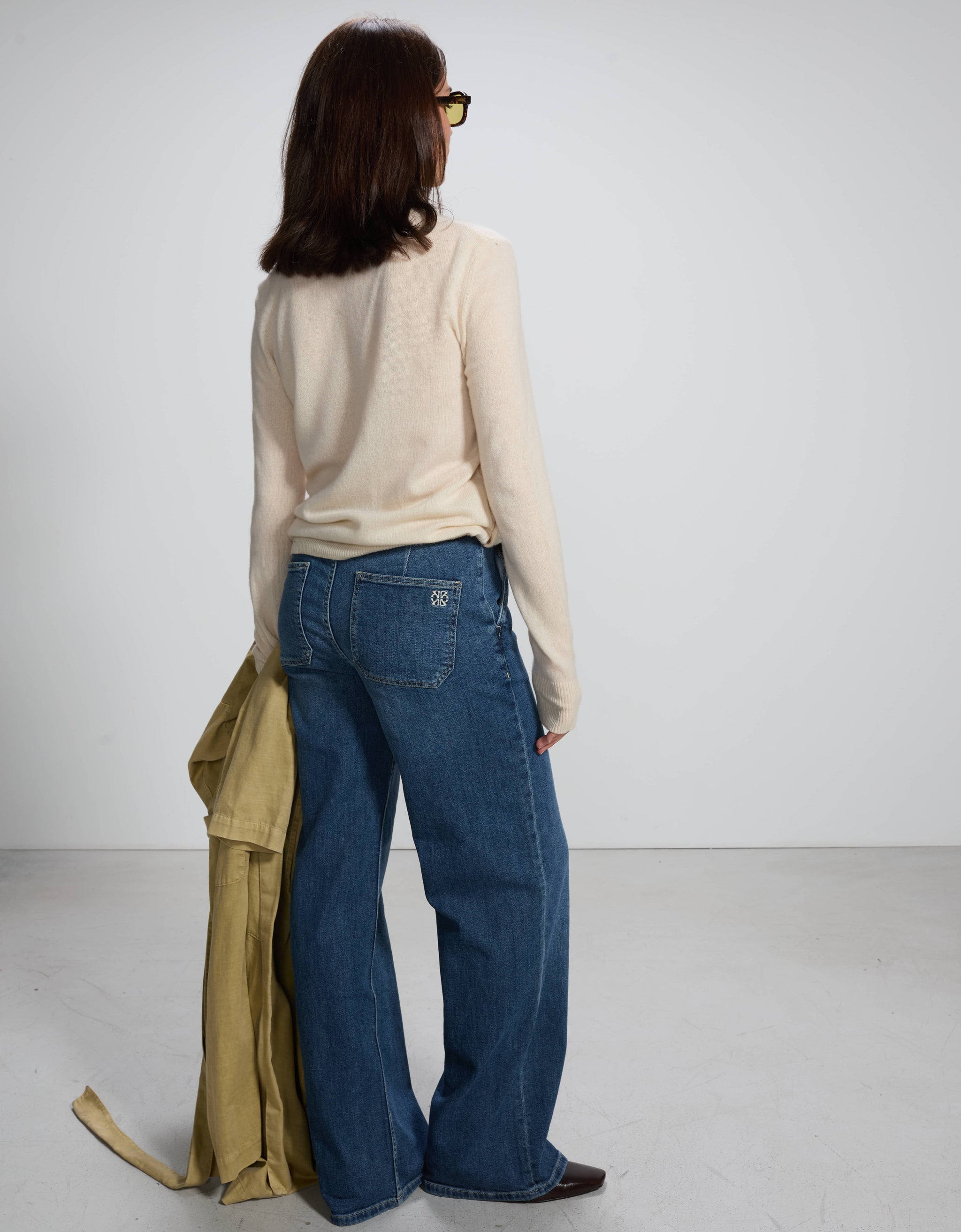 Pom Dark Blue - back view - ReikoParis