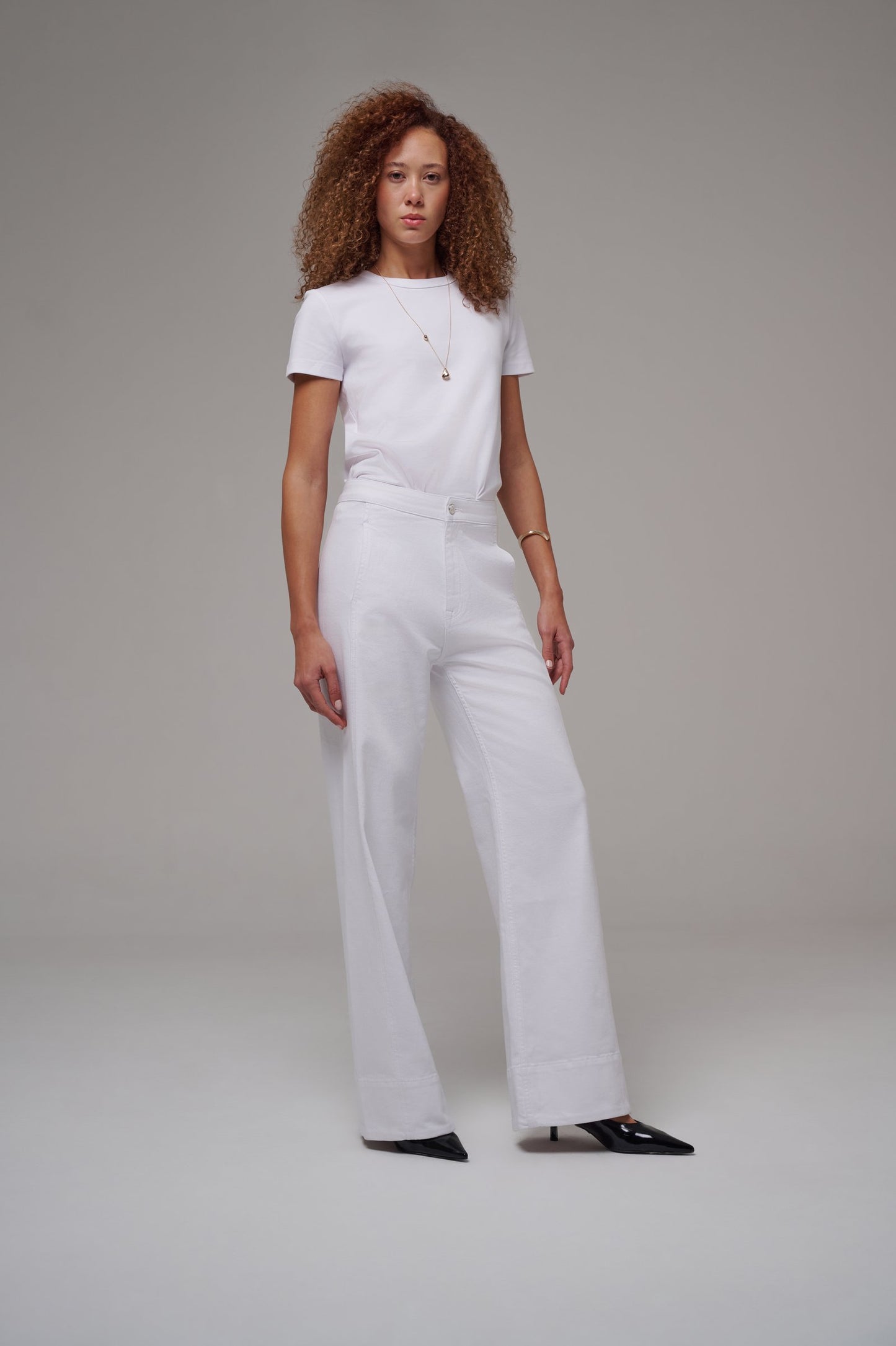 Pom Gypsy White